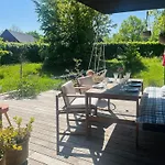 Beach-close Summer House With Panoramic View Сasa de vacaciones