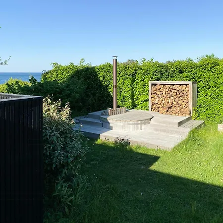 Holiday home Beach-close Summer House With Panoramic View Allingabro