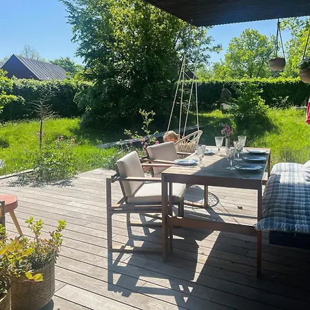 Beach-close Summer House With Panoramic View * Allingabro