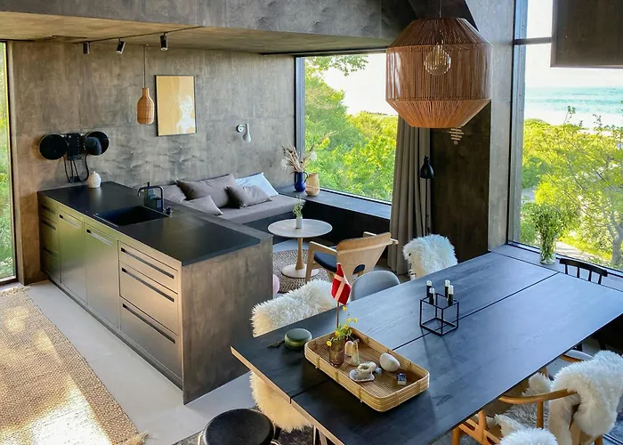 Beach-close Summer House With Panoramic View Ferienhaus