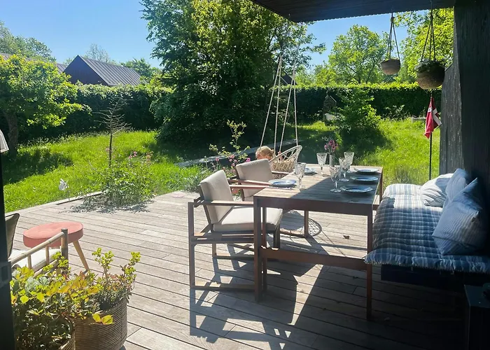 Beach-close Summer House With Panoramic View Ferienhaus